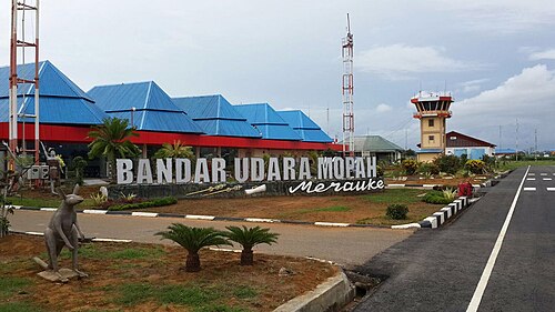 Mopah International Airport (MKQ)