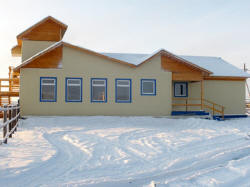 Sakkyryr Airport (SUK)