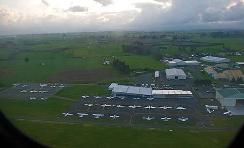 Hamilton International Airport (HLZ)