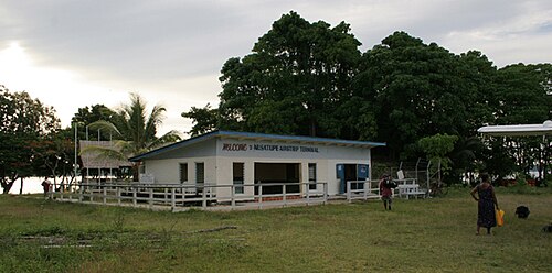 Nusatupe Airport (GZO)