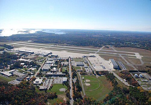 Brunswick Executive Airport (NHZ)