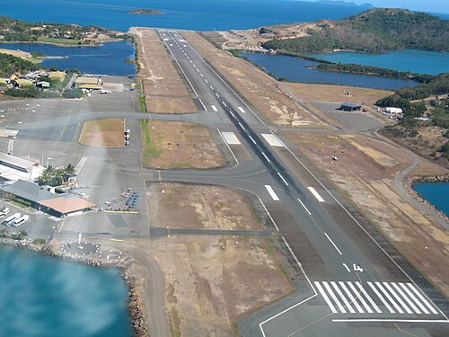 Great Barrier Reef Airport (HTI)