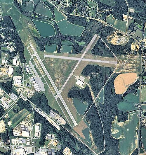 Henry Tift Myers Airport (TMA)