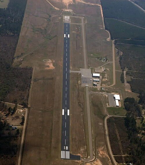 Magnolia Municipal Airport (AGO)