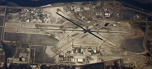 Quad Cities International Airport (MLI)