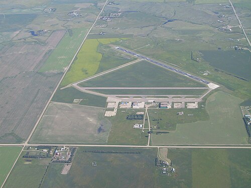 Swift Current Airport (YYN)