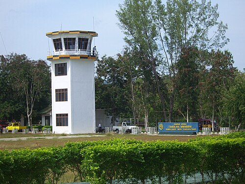 Lede Kalumbang Airport (TMC)