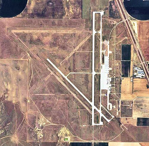 Garden City Regional Airport (GCK)