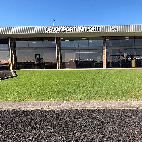 Devonport Airport (DPO)
